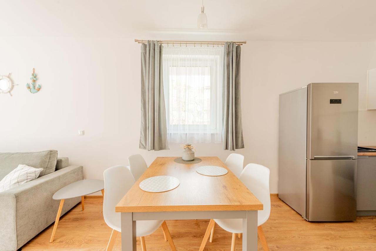 Harbor 9 Apartment Колобжег Екстер'єр фото